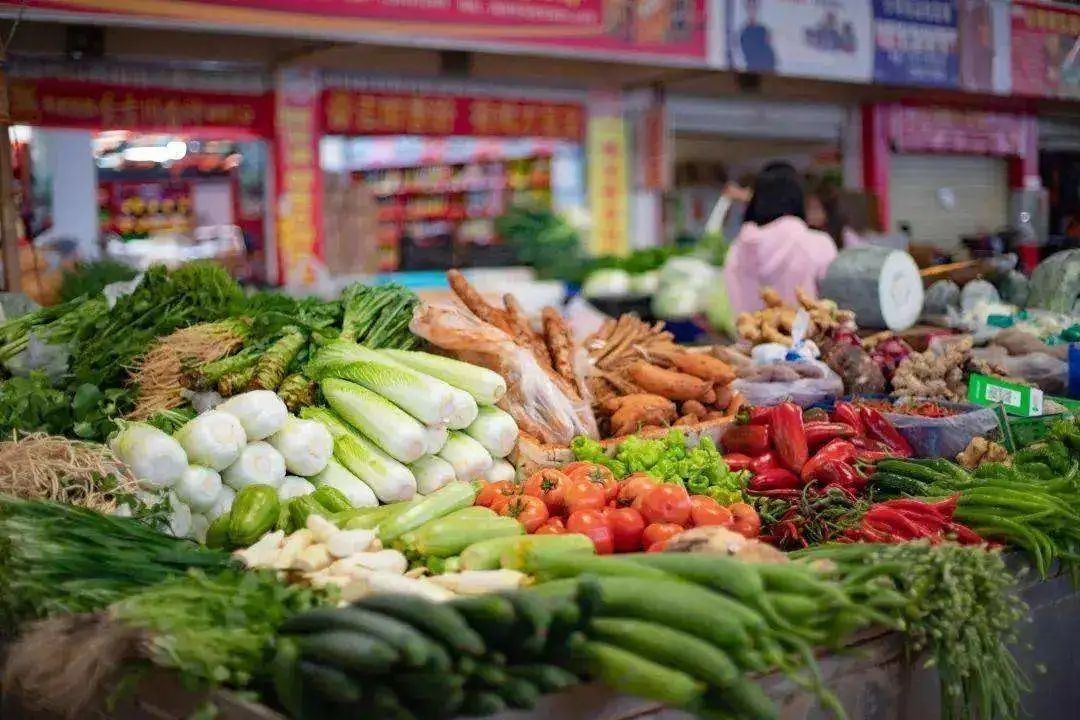 走！一起去逛菜市場(chǎng)